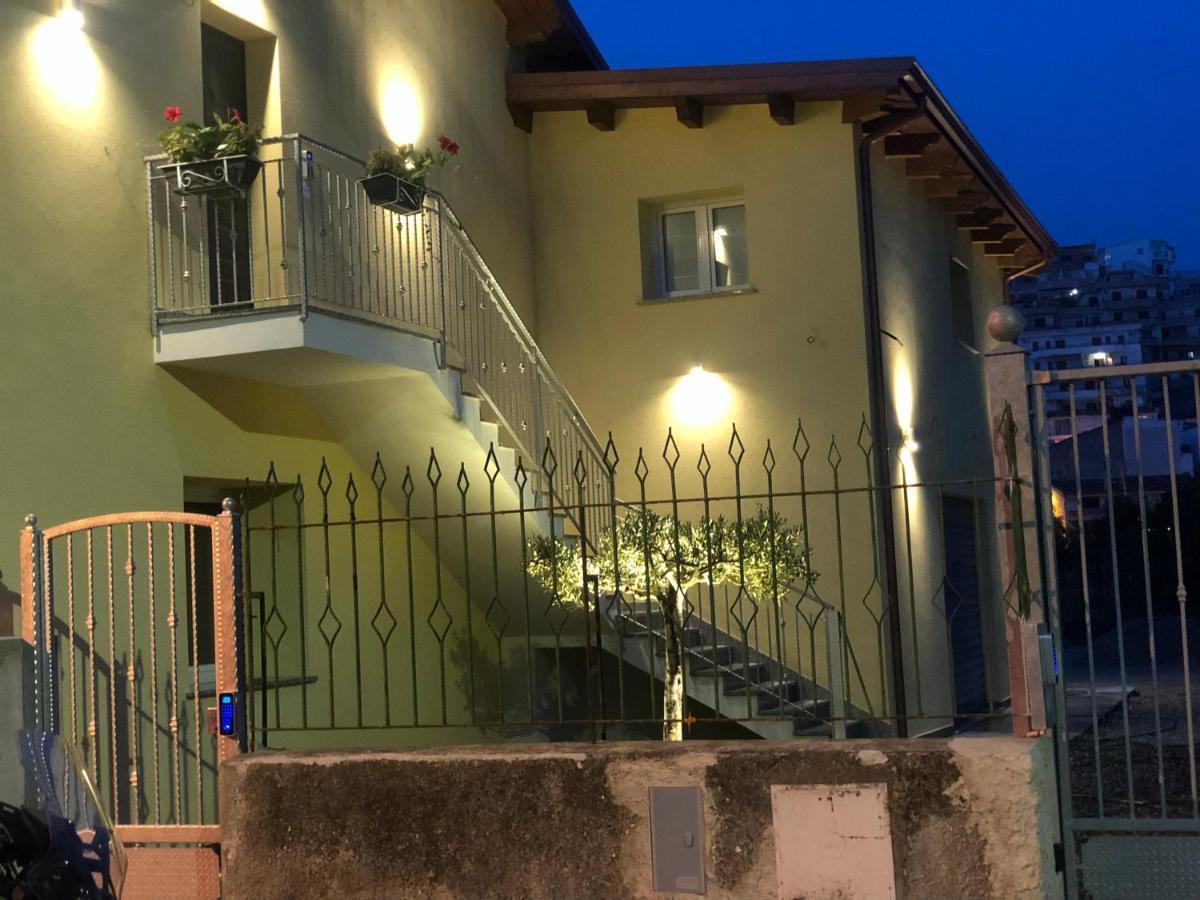 Civico 33 Bed and Breakfast Scalea Εξωτερικό φωτογραφία